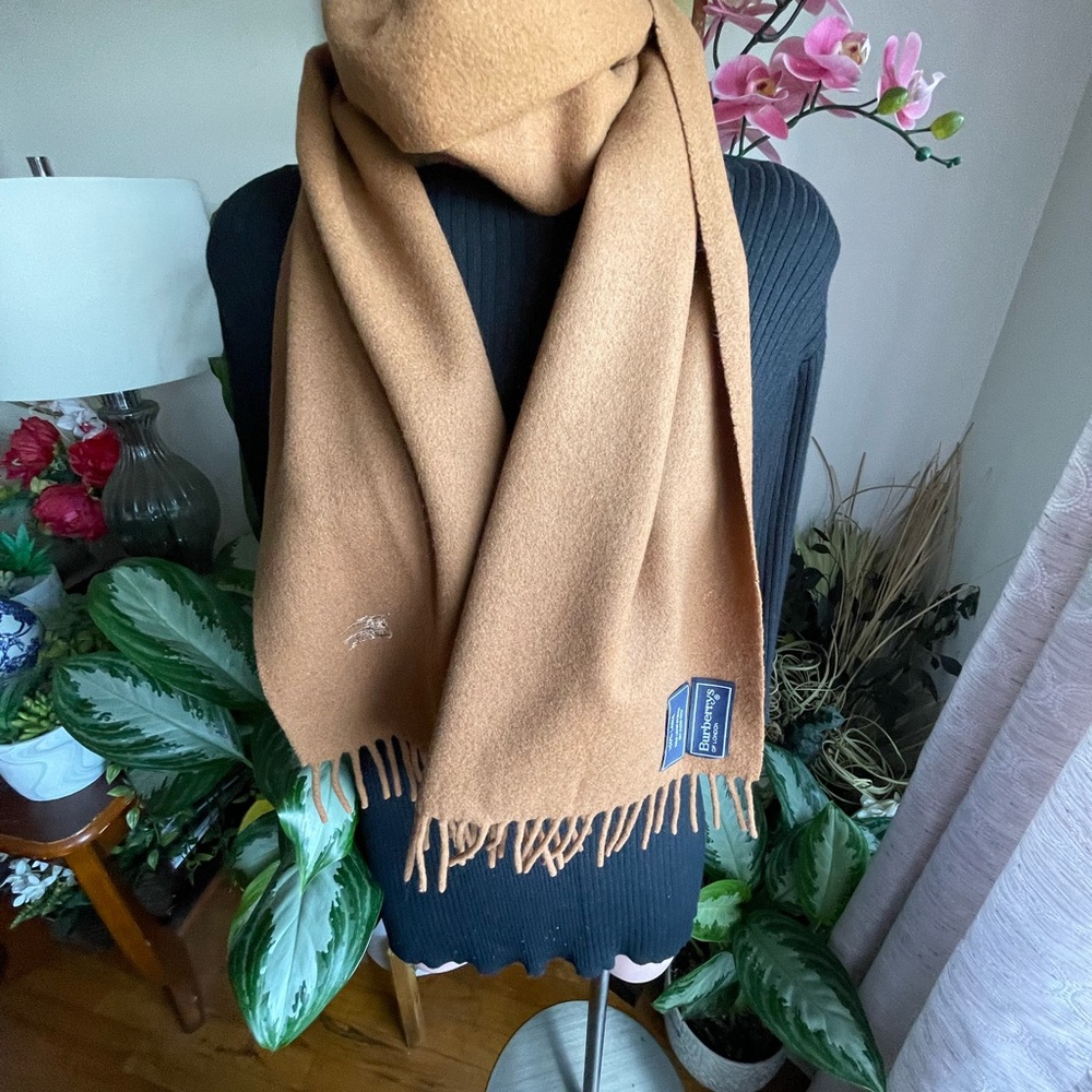๐๐Burberry London ๐ฏWool Neck Muffler.๐๐ - Picture 6 of 13
